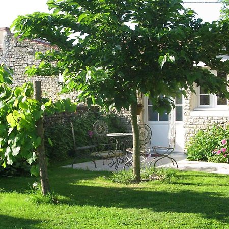 La Claverie Sainte-Radégonde-des-Noyers Esterno foto