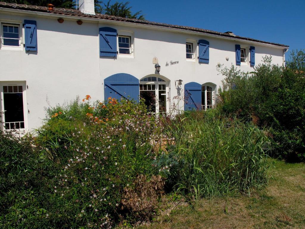 La Claverie Sainte-Radégonde-des-Noyers Esterno foto