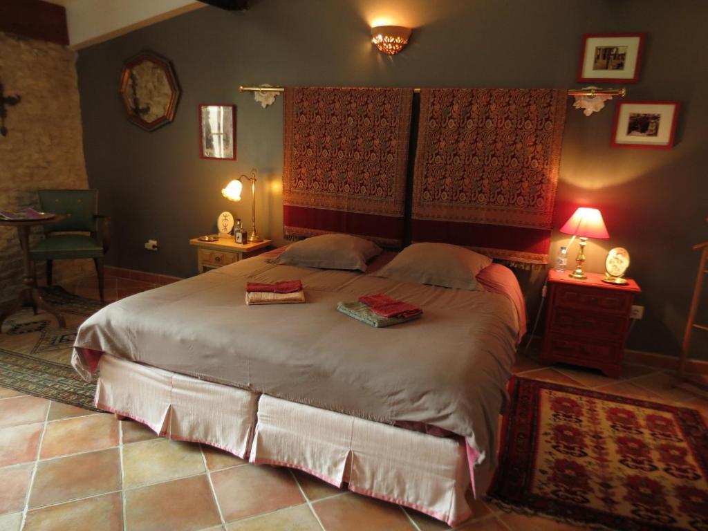 La Claverie Sainte-Radégonde-des-Noyers Camera foto